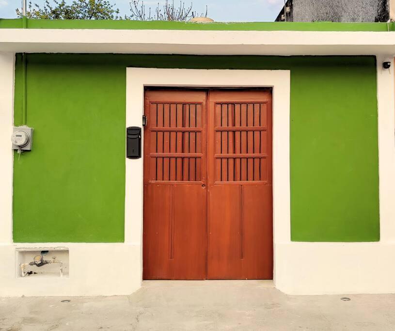 Casa Colibri Con Alberca En El Centro Διαμέρισμα Mérida Εξωτερικό φωτογραφία